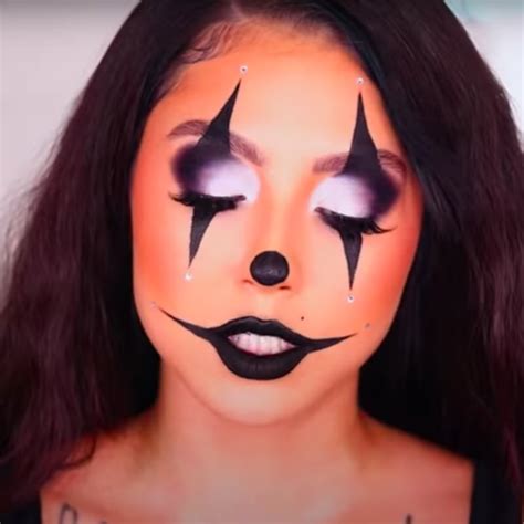 Cute Yet Scary Halloween Makeup Ideas - Get Ready to Wow Them All!