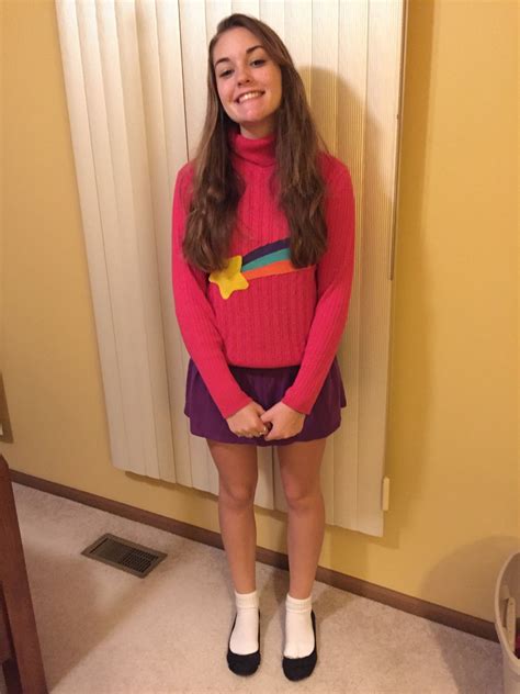 Halloween costume!!! I’m being Mabel Pines from Gravity Falls if you ...