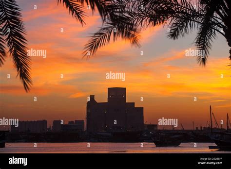 Qatar, Doha, Museum of Islamic Art at sunrise Stock Photo - Alamy