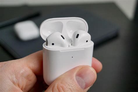 4 طرق للتحقق من سماعة أبل الاصلية AirPods بالرقم التسلسلي - Arabhardware