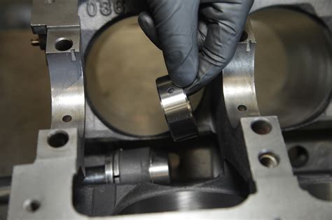 4 Engine Assembly Tips for Maximizing Cam Bearing Performance