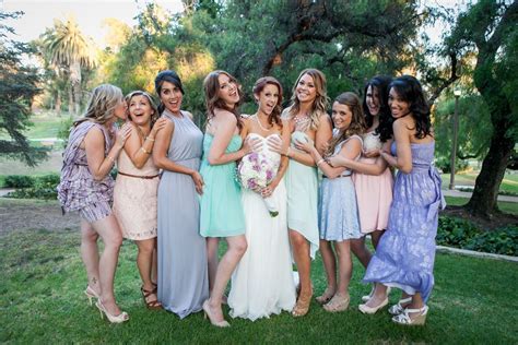 Funny bridesmaids photo #jandabigday