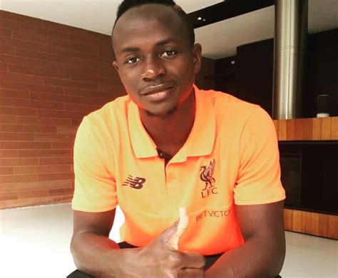 Sadio Mane Hair Transplant Sadio Mane Bio, Age, Wiki, Net Worth, Income ...