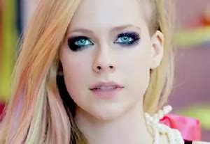 Avril Lavigne Releases "Hello Kitty" Music Video