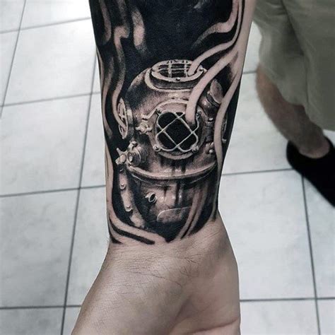 60 Diving Helmet Tattoo Designs For Men - Deep Sea Ideas