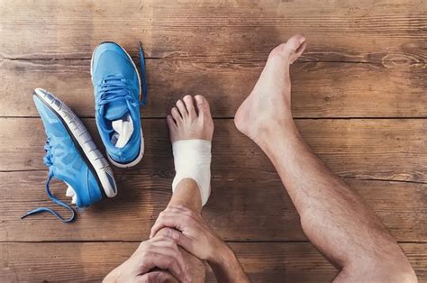 5 Most Common Foot Injuries Seen in the Summer and How to Prevent Them ...