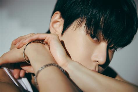 NCT DOJAEJUNG PERFUME [CONCEPT PHOTOS] | K-PopMag