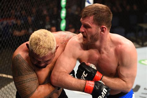 UFC Fight Night 65 in Tweets: Pros react to Stipe Miocic's demolition ...