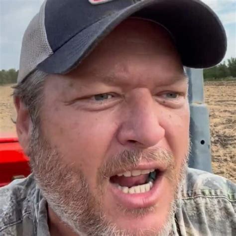 Blake Shelton Sings His Way Through His Latest Farming Shenanigans: "I ...