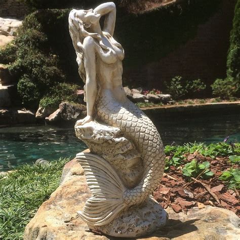 Life's a Beach Classic Mermaid on Coastal Rocks Statue | Mermaid ...