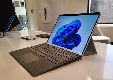 Microsoft's Surface Pro 8 sets the bar for Windows tablets even higher ...