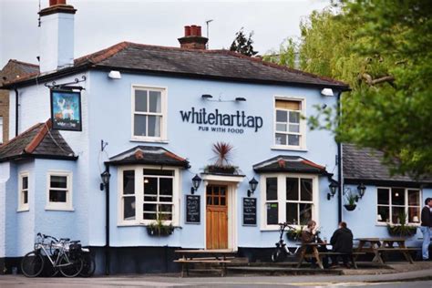 White Hart Tap, St Albans – Pub of the Year 2019 silver presentation ...