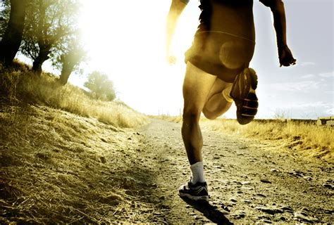 5 Tips for Becoming a Successful Cross Country Runner - CalorieBee