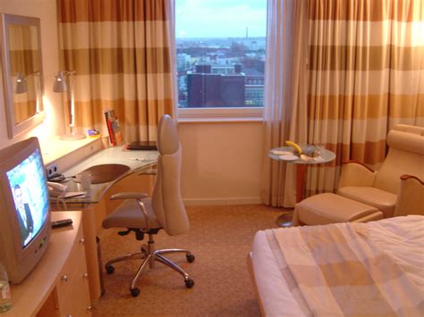 Hilton Hotel Dusseldorf Room 1012 | Gary Bembridge | Flickr