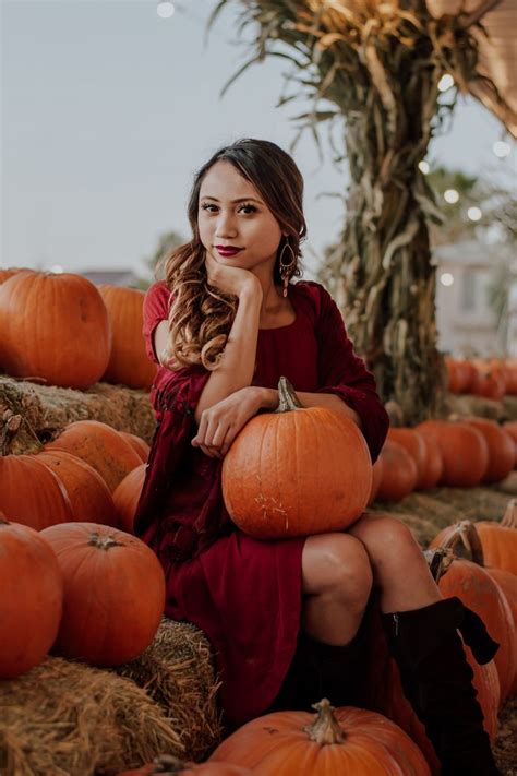 Pumpkin Patch Photoshoot - Fall Photos | Pumpkin patch photoshoot ...