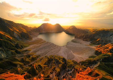 The Crater-lake caldera of Mt. Pinatubo – IG @raincamera [10239 x 7340 ...