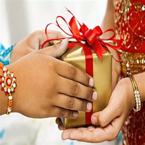 Rakhi Gifts