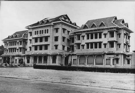 Raffles History - Raffles Hotel Le Royal Phnom Penh