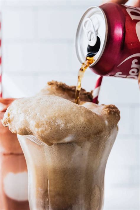 Dr. Pepper Vanilla Float Recipe — Sugar & Cloth