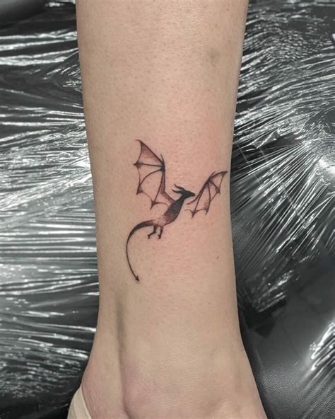 11+ Small Dragon Tattoo Ideas That Will Blow Your Mind