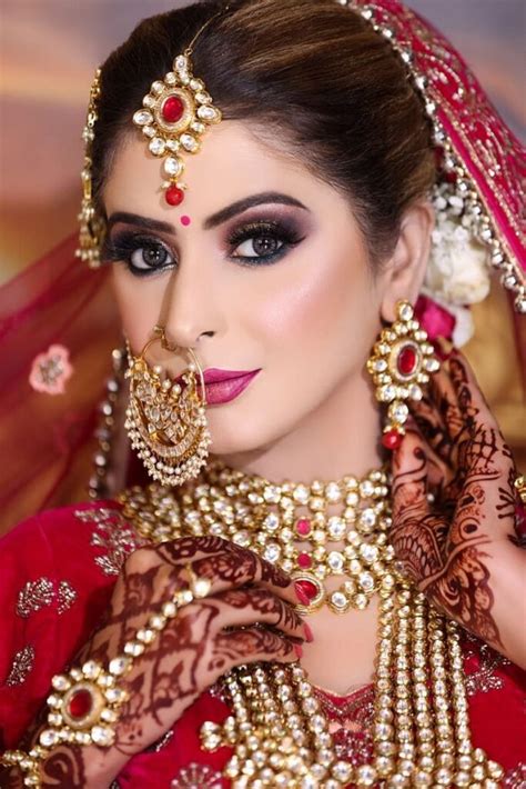 Bridal Makeup Looks, Every Bride Wish To Look Stylish & Beautiful