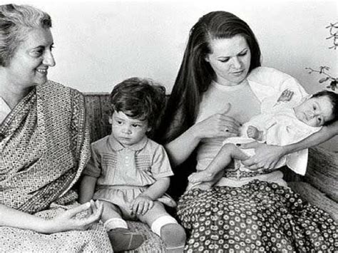 On Sonia Gandhi’s birthday, here are some rare photographs | Mumbai Mirror