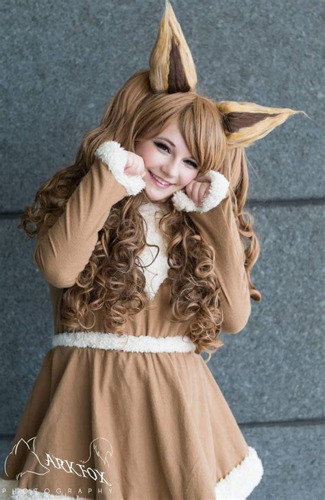 Eevee Cosplay by Fayren7 | Cute cosplay, Pokemon costumes, Pokemon cosplay