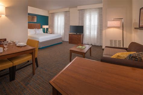 Chantilly, VA Hotels with Kitchen | Residence Inn Chantilly Dulles South