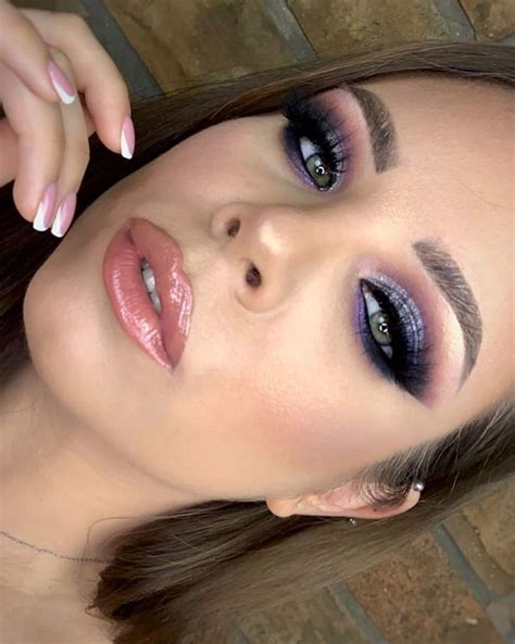 Incredible Bold And Beautiful: Dramatic Makeup Looks For Special ...