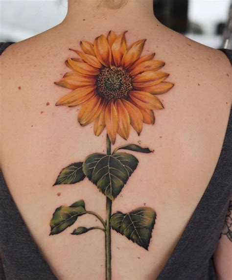 30x prachtige zonnebloem tattoos (en de betekenis) - One Hand in my ...