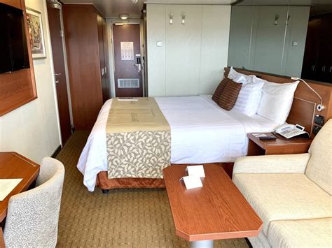 Holland America Line's Nieuw Amsterdam Verandah Stateroom Review