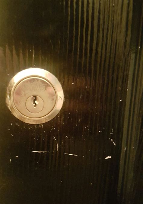 Has my lock been tampered with? : lockpicking