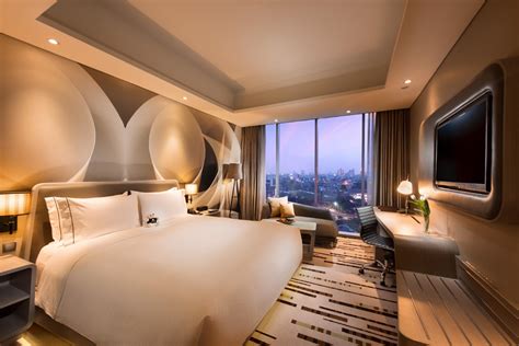 Hilton Hotel Jakarta Indonesia 722 Miles Details Garden Inn Taman ...