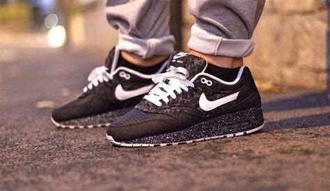 Nike ID Air Max 1 (by nigwogespa) – Sweetsoles – Sneakers, kicks and ...