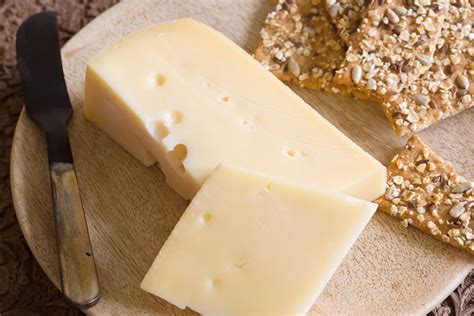 Substitute For Gruyere Cheese: Top 5 Replacements You Can Use