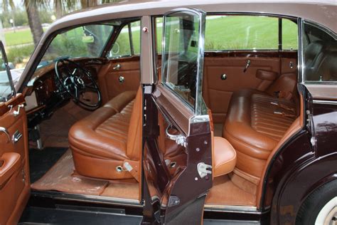 21+ 1963 Rolls Royce Phantom - sinopsis korea