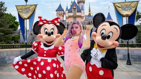 Alexa Bliss in Disneyland by babyAlexaBliss on DeviantArt