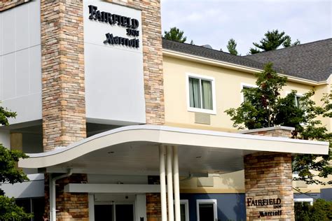 Fairfield Inn - W.H. Demmons