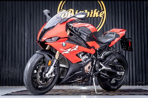 BMW S1000RR M Package - dbigbike