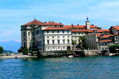 loveisspeed.......: The Palace of Isola Bella on Lake Maggiore..Palazzo ...