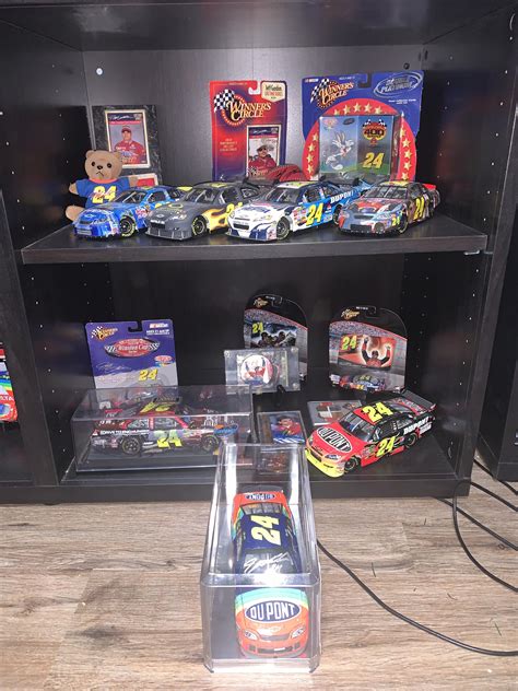 Some of my Jeff Gordon stuff newest diecast Jeff Gordon/ Rey Evernham ...