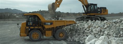 On-Highway vs. Off-Highway Dump Trucks | The Cat Rental Store