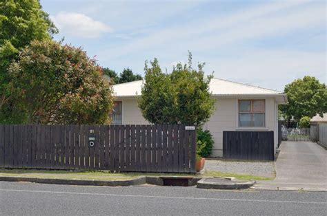 House 81 Avondale Road, Avondale, Auckland City