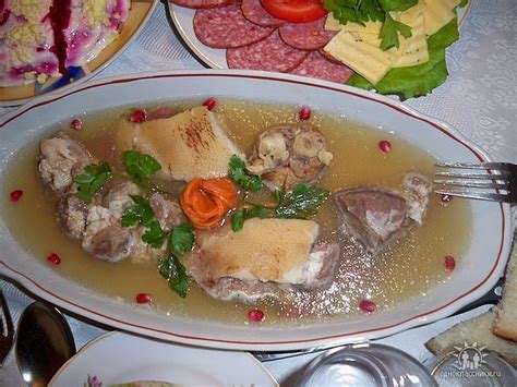 Racituri - Headcheese Romanian Recipes, Romanian Food, Delish, Yummy ...