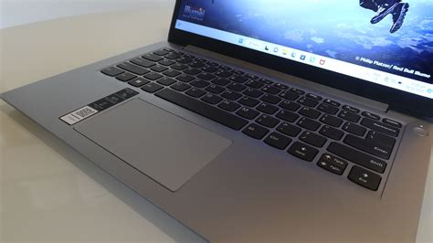 Lenovo IdeaPad Slim 1 (15AMN7-82VG002CPH) Review - A Reasonable Entry ...