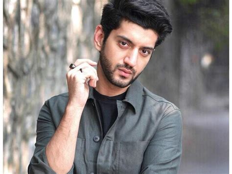 Actor Kunal Jaisingh to replace Mohit Kumar in Durga aur Charu? - Telly ...