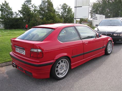 BMW M3 Compact E36 | nakhon100 | Flickr