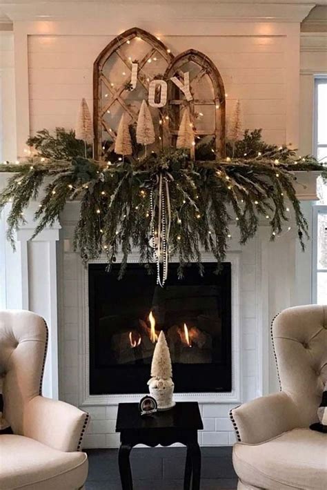 35 Popular Fireplace Mantel Decor Best For This Winter | Christmas ...