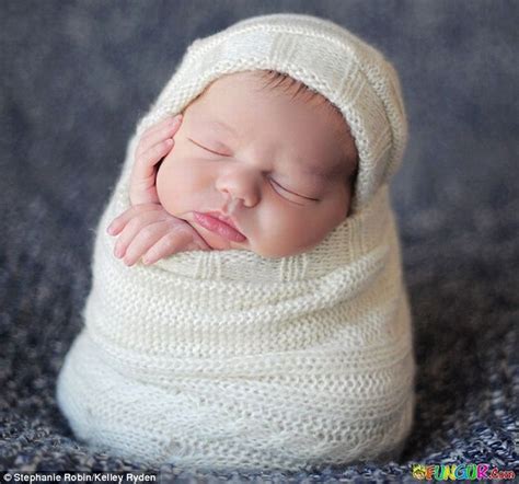 FUNNY PLACES BABIES SLEEP | sleepingnewborns06 Cute Funny Babies ...