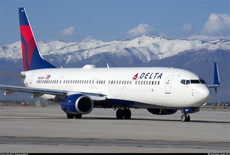 N804DN Delta Air Lines Boeing 737-932ER(WL) Photo by Michael Rodeback ...